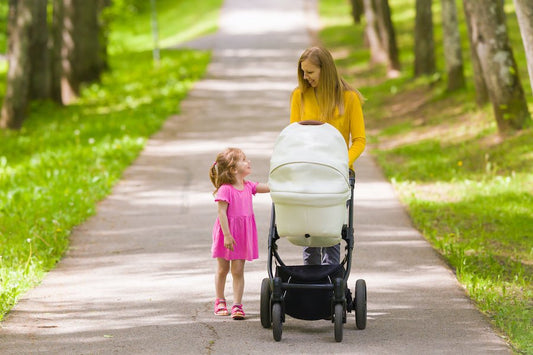 Comment s’équiper pour une balade avec deux enfants ?
