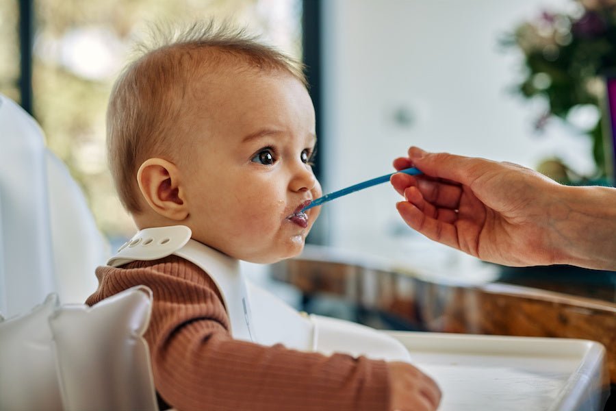 Comment bien organiser les repas de bébé grâce aux petits pots réutilisables ?